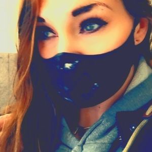 Meet your Posher, Darcie